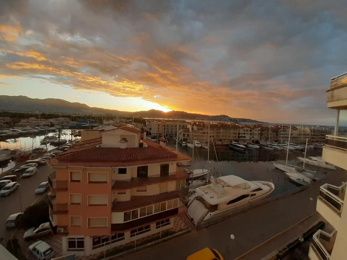 Apartmán Club Nautic 3 Empuriabrava Exteriér fotografie