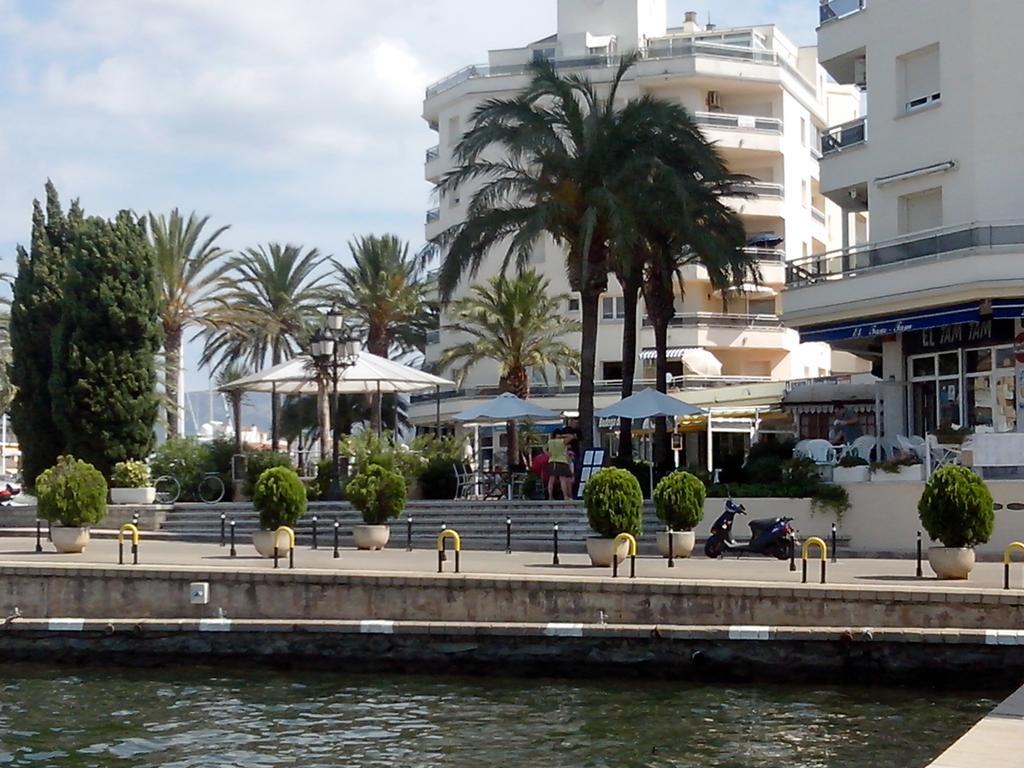 Apartmán Club Nautic 3 Empuriabrava Exteriér fotografie